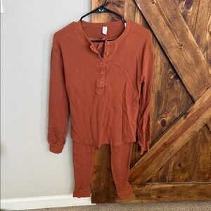 Goumi Women’s Pajama Set in Warm Rust